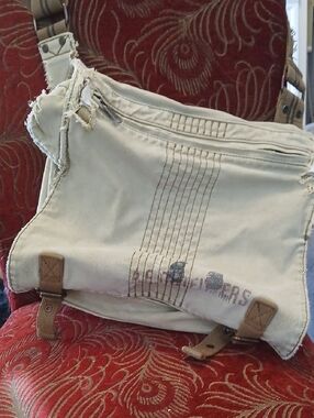 American Eagle Outfitters Cream Canvas Messenger Bag Distressed Look Vintage?